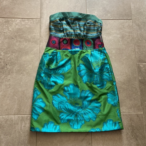 Desigual strapless dress size US 4/6 - Picture 3 of 4